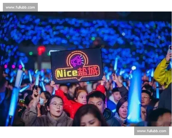 盐城奥体助威声浪掀翻穹顶 女球迷激情呐喊到腿抽筋